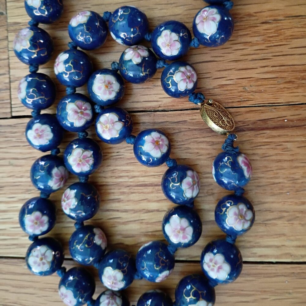 Cloisonne vintage pink blue floral large 13mm beaded necklace 24" long